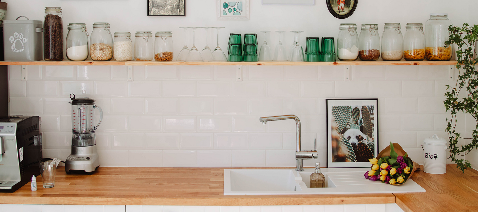 Sparkling Secrets and Cleaning Hacks for Life’s Busy Moments