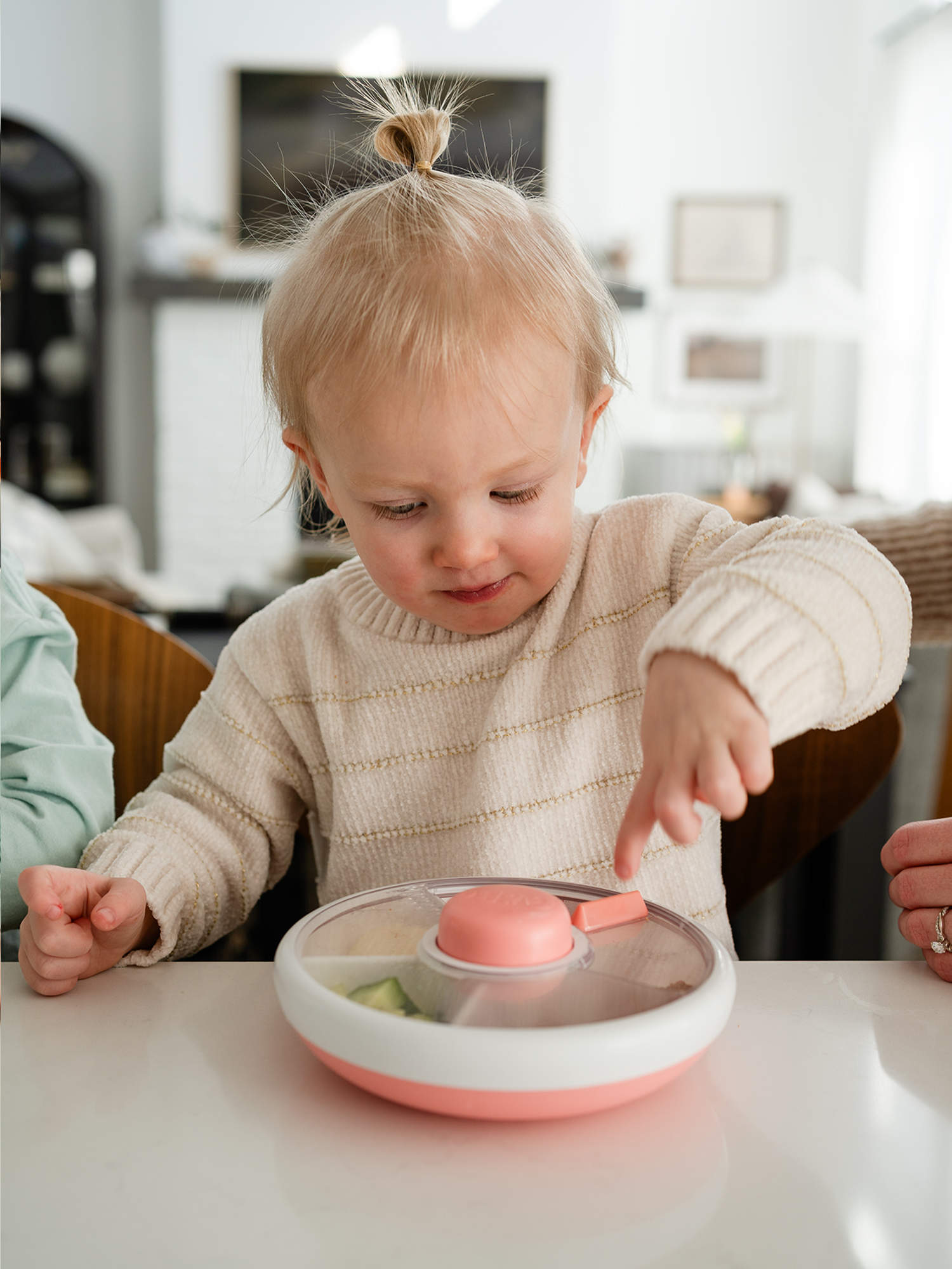 Snack Spinner Slide (Small) - GoBe Kids